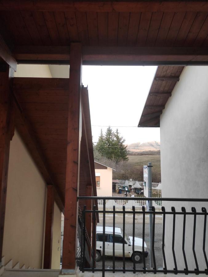 Il Castello - Casa Nel Cuore Dell Abruzzo Ideale Per Relax E Montagna Prata d'Ansidonia Exterior foto